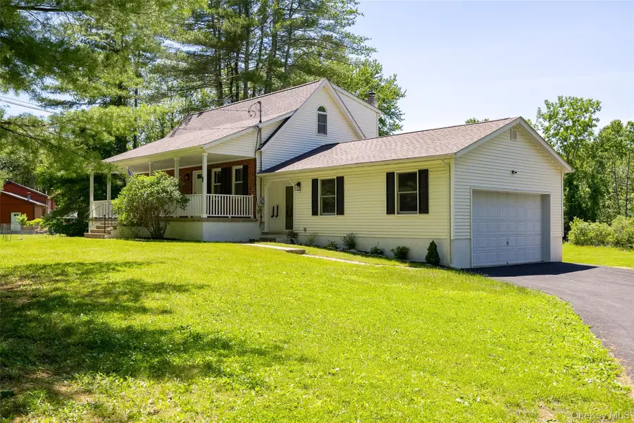 18 Cream Street, Hyde Park, NY 12538 - #2