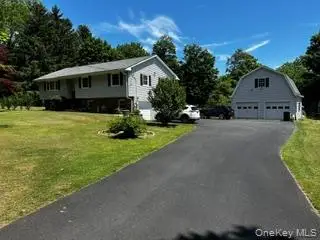 18 Helms Hill Road, Washingtonville, NY 10914 - #1