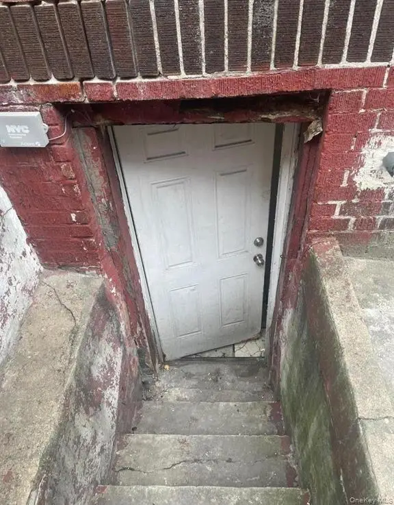 1094 Longfellow Avenue, Bronx, NY 10459 - #3