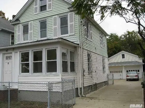 43 W Graham Avenue, Hempstead, NY 11550