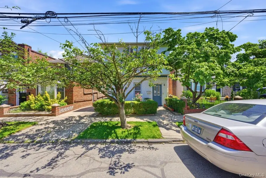 126 Glover Avenue, Yonkers, NY 10704 - #2