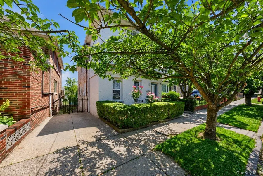 126 Glover Avenue, Yonkers, NY 10704 - #3