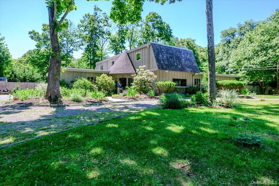 35 Melrose Parkway, East Patchogue, NY 11772 - #2