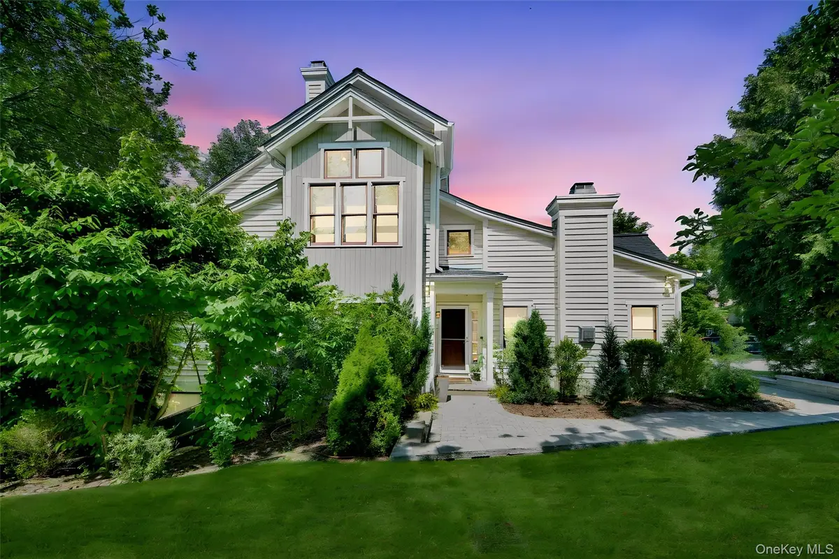 35 Landing Drive, Dobbs Ferry, NY 10522 - #1