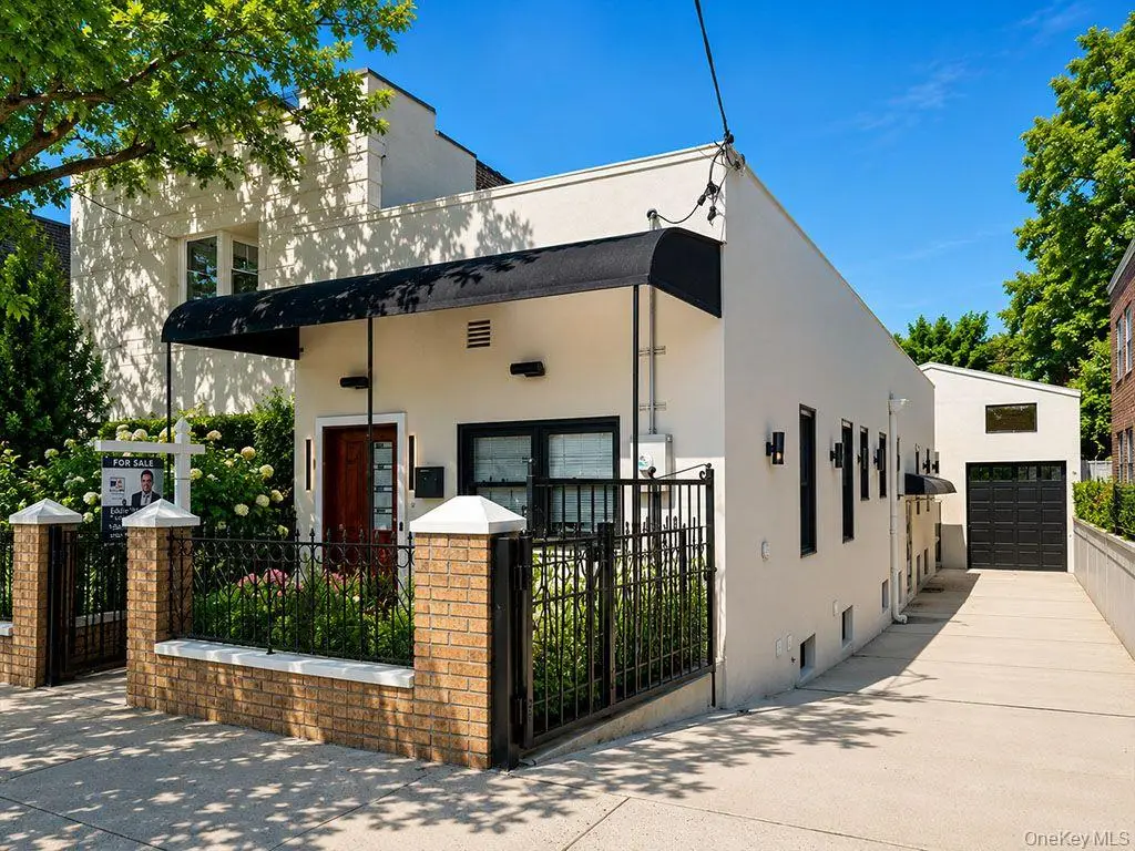 994 E 54th Street, Brooklyn, NY 11234 - #1