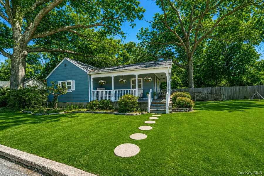 3 Curtis Drive, Sound Beach, NY 11789 - #3