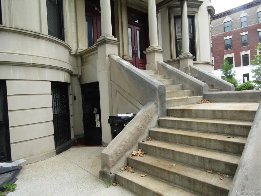 903 Saint Marks Avenue, Brooklyn, NY 11213 - #3