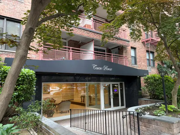 43-25 Douglaston Parkway #2B, Douglaston, NY 11363