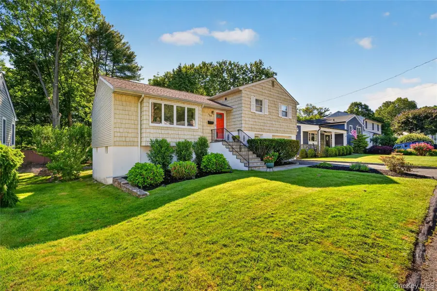 140 Saxon Drive, Mamaroneck, NY 10543 - #2