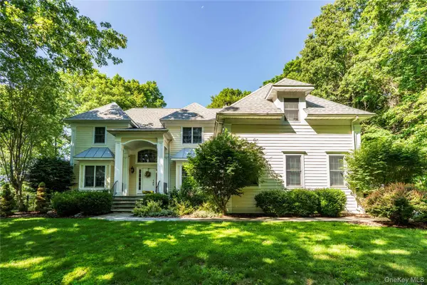 7 Duhamel Drive, Hopewell Junction, NY 12533