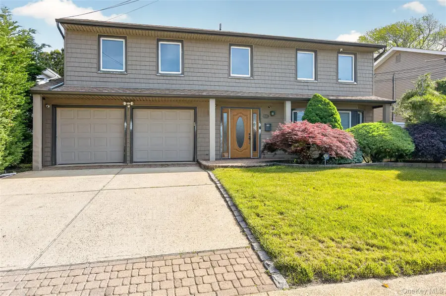 3145 Hewlett Avenue, Merrick, NY 11566 - #3