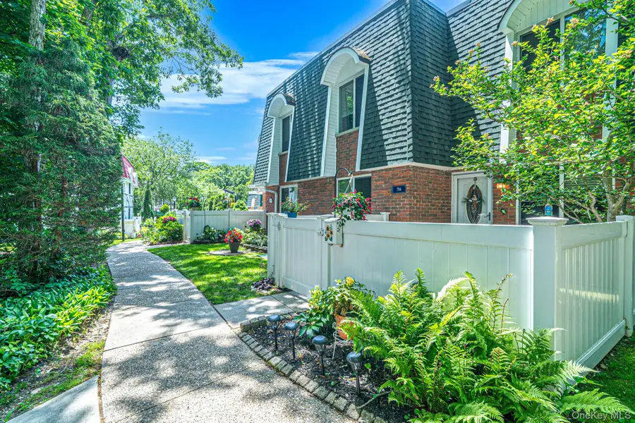794 Blue Ridge Drive, Medford, NY 11763 - #2