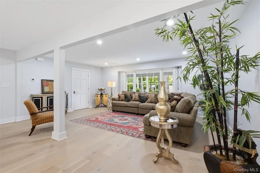 455 Deer Park Road, Dix Hills, NY 11746 - #3