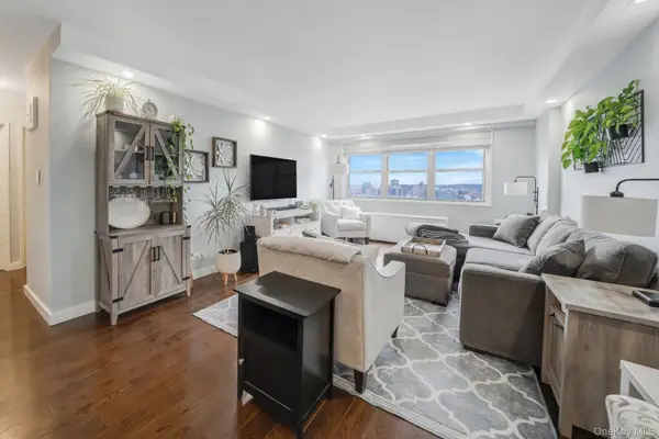 10230 66th Road #21H, Forest Hills, NY 11375