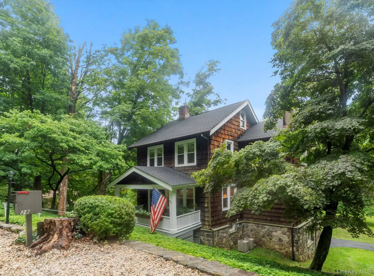 28 Inningwood Road, Ossining, NY 10562 - #1