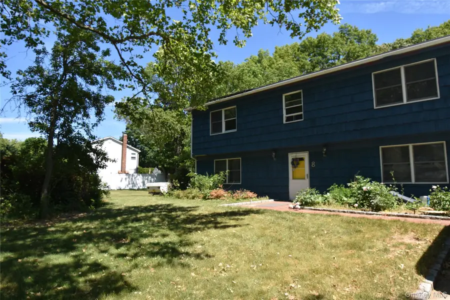 8 Long Meadow Place, Centereach, NY 11720 - #2