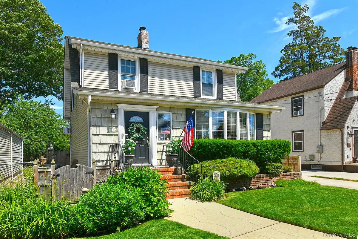 46 Christabel Street, Lynbrook, NY 11563 - #1