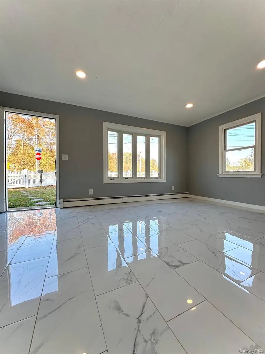 100 Wheeler Road, Central Islip, NY 11722 - #3