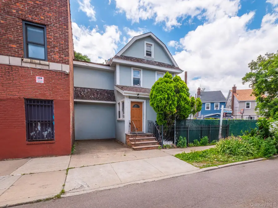 11614 Bessemer Street, Richmond Hill, NY 11418 - #2