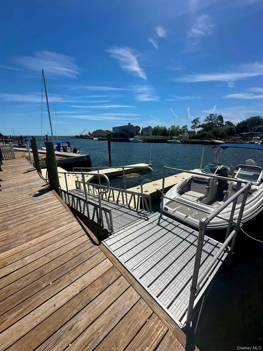 35 Shore Road, Amityville, NY 11701 - #2