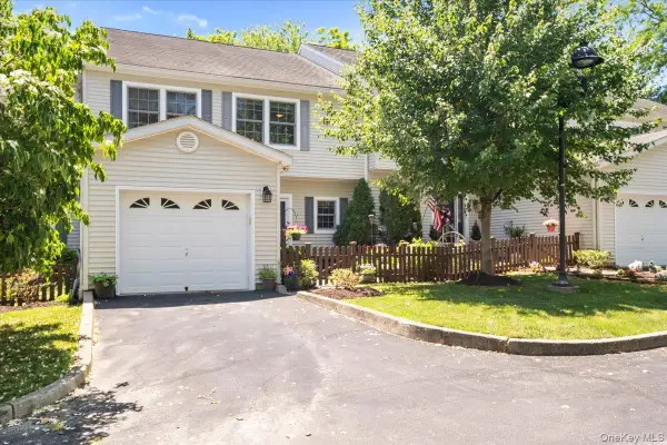 241 Catherine Street #241, Buchanan, NY 10511