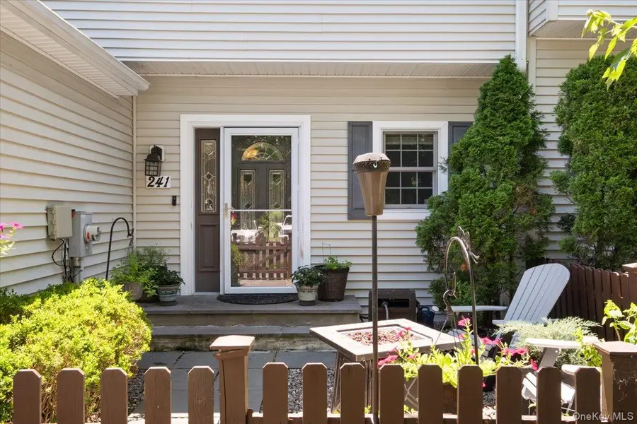 241 Catherine Street #241, Buchanan, NY 10511 - #3