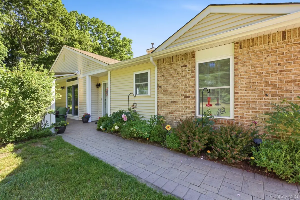 10 Pheasant Trail, Coram, NY 11727 - #1
