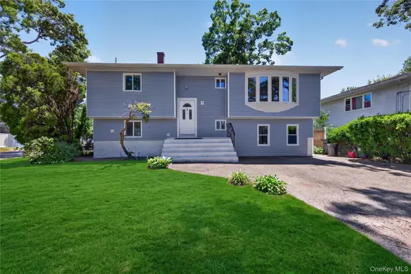 370 Chelsea Avenue, West Babylon, NY 11704