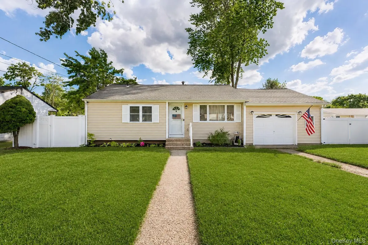 96 Columbus Avenue, Farmingville, NY 11738 - #1