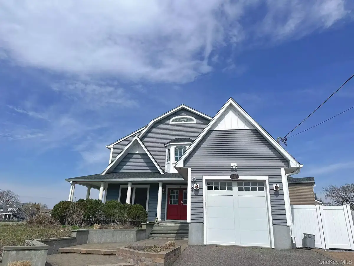 Address Withheld By Seller, Massapequa, NY 11758 - #1