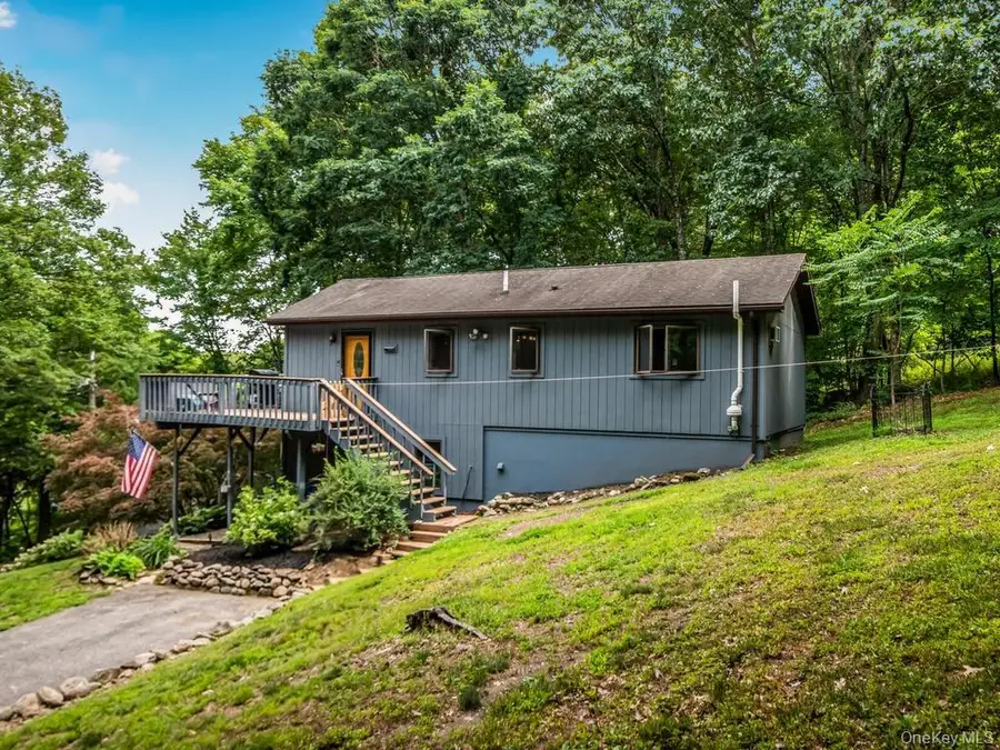 20 Ernst Road, Cortlandt Manor, NY 10567 - #3
