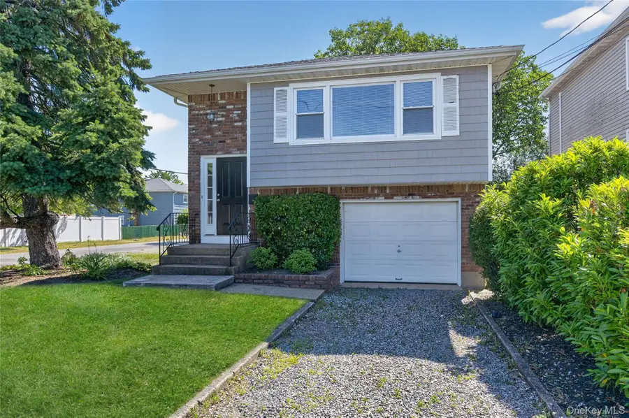 9 16th Street, Bayville, NY 11709 - #2