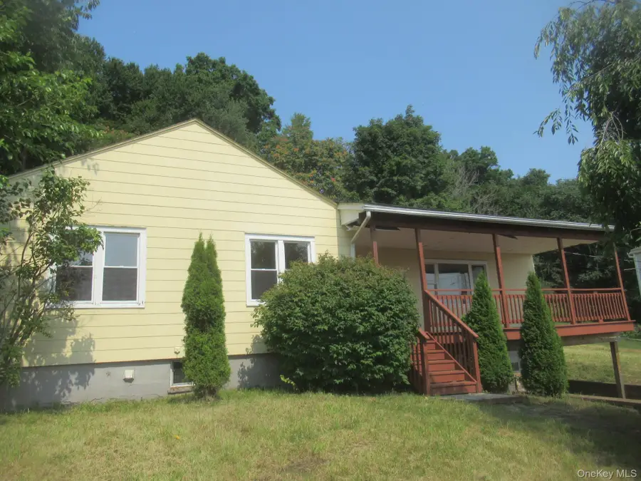 33 Meadow Avenue, Chester, NY 10918 - #2