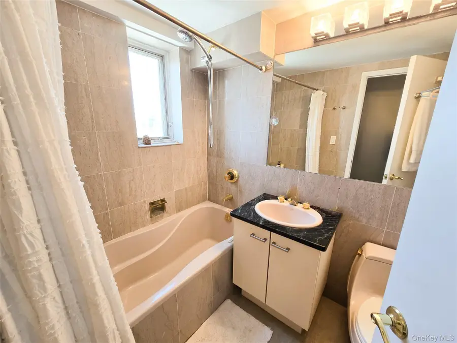 133-47 Sanford Avenue #11A, Flushing, NY 11355 - #3