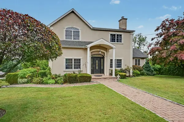 52 Francis Lane, Greenwich, CT 06831