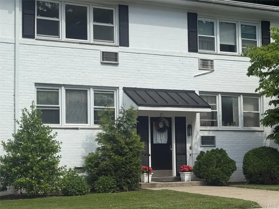27 Avon Circle #D, Port Chester, NY 10573 - #2