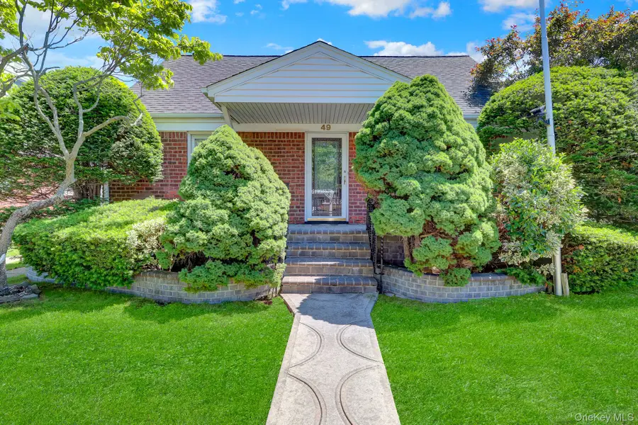 49 Mcalester Avenue, Hicksville, NY 11801 - #2