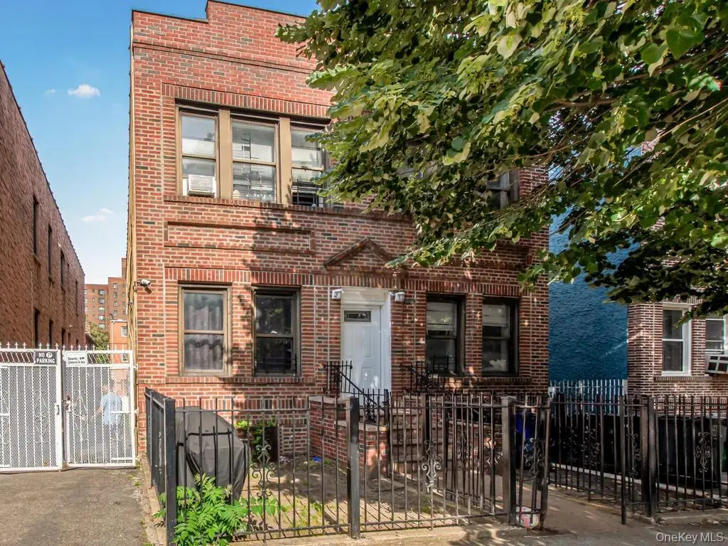 1420 Leland Avenue, Bronx, NY 10460 - #1