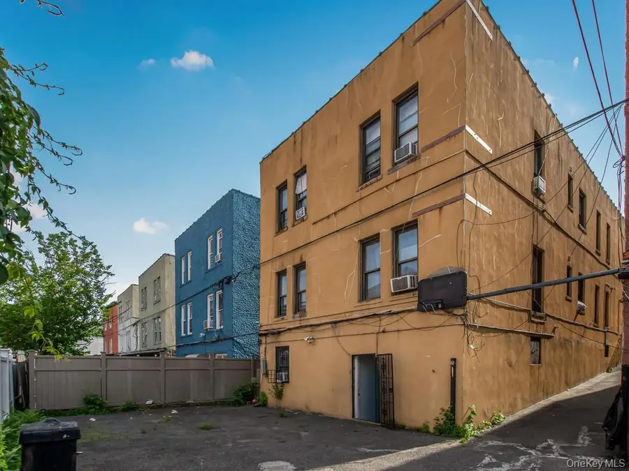 1420 Leland Avenue, Bronx, NY 10460 - #2