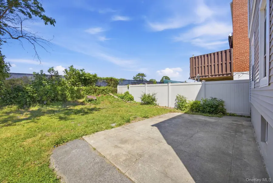 1127 Calhoun Avenue, Bronx, NY 10465 - #3