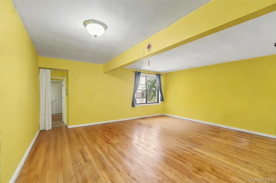 226-26 Union Turnpike #5J, Oakland Gardens, NY 11364 - #2