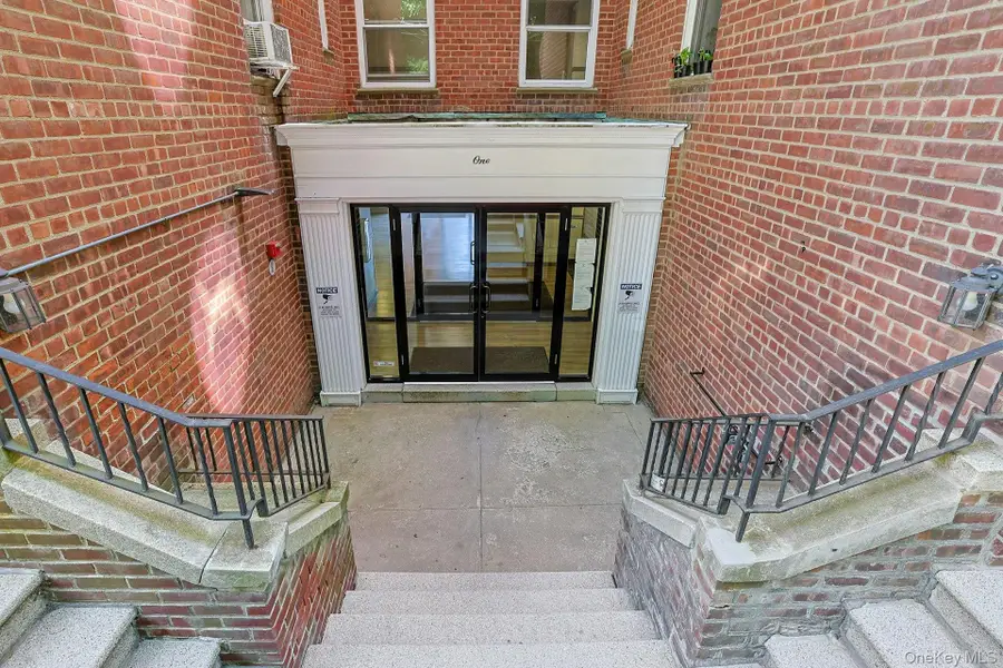 1 Hawley Terrace #2A, Yonkers, NY 10701 - #2