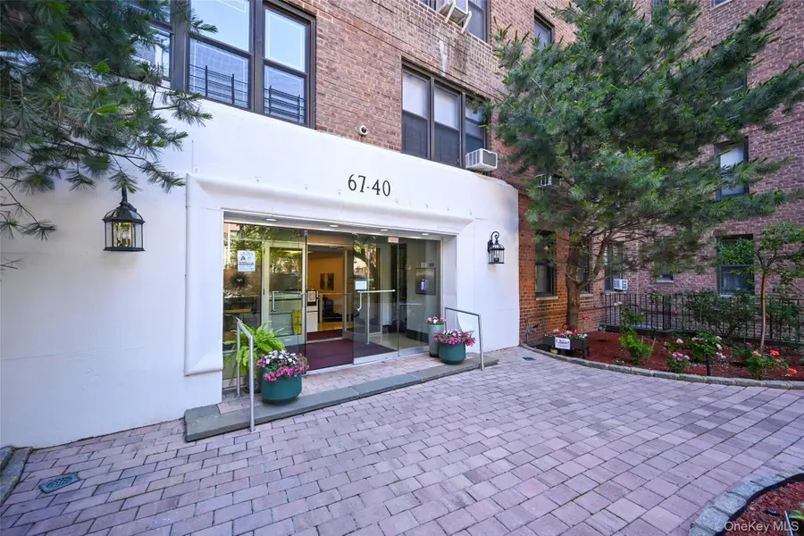 67-40 Yellowstone Boulevard #4M, Forest Hills, NY 11375 - #2