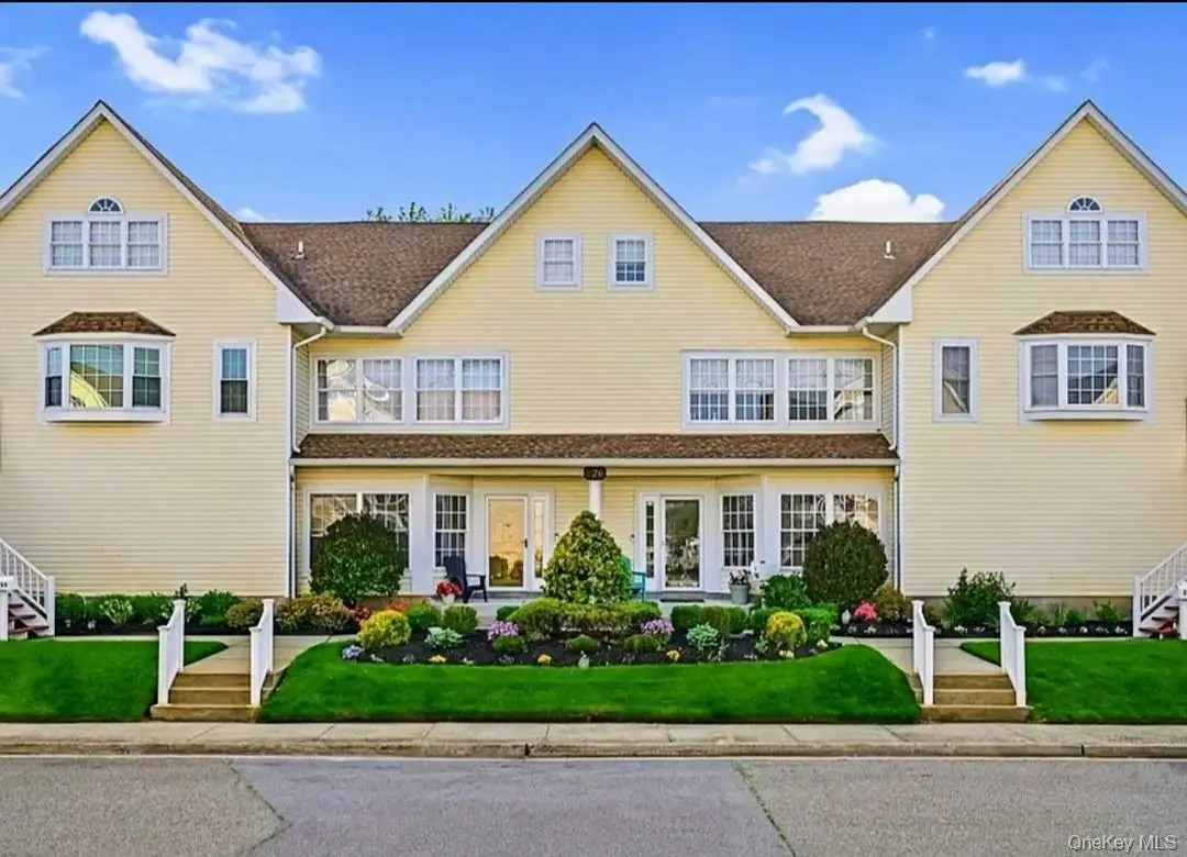 226 Westside Avenue #B23, Freeport, NY 11520 - #1