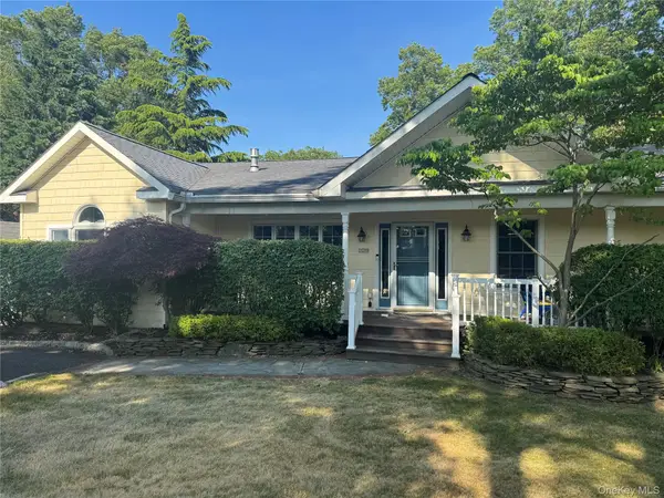 229 Alexander Avenue, Nesconset, NY 11767
