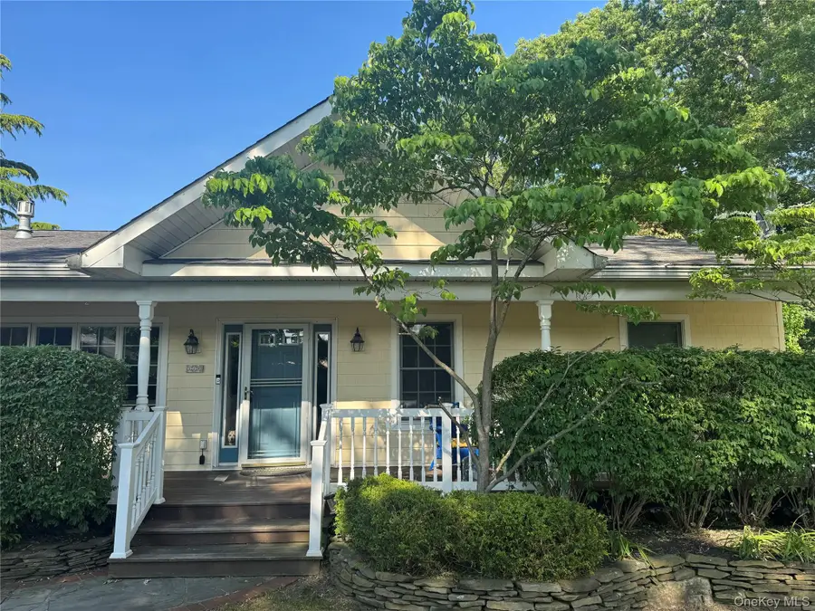 229 Alexander Avenue, Nesconset, NY 11767 - #2