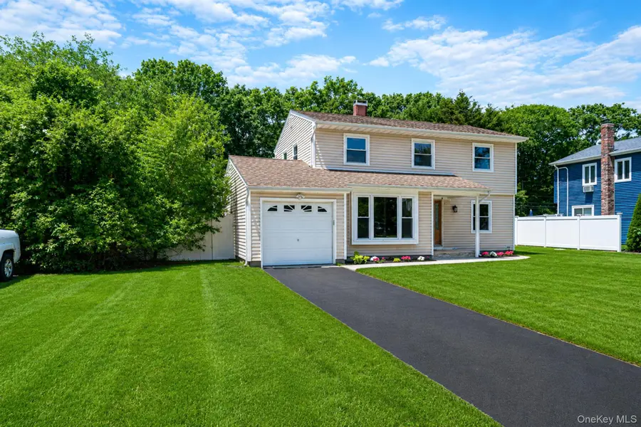 130 Greenbelt Parkway, Holbrook, NY 11741 - #2