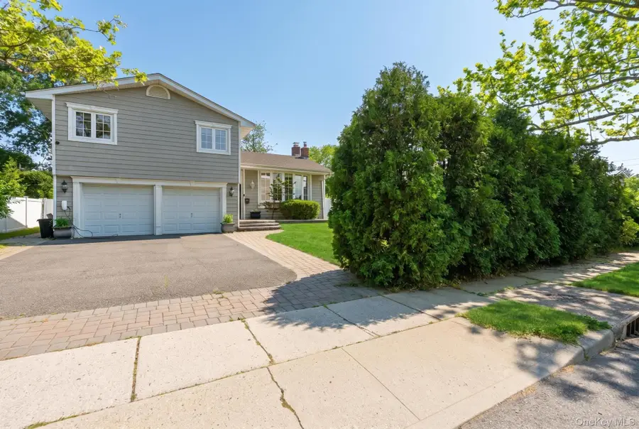 47 Orange Drive, Jericho, NY 11753 - #2