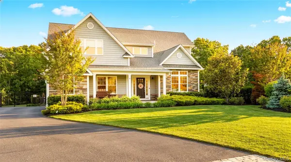 38 Blackberry Lane, Center Moriches, NY 11934