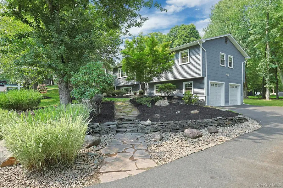 4 Flower Lane, Valley Cottage, NY 10989 - #3